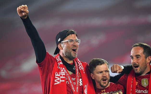 裤袜：C罗和姆巴佩的不同？C罗求胜欲更强；我可能38或39岁退役