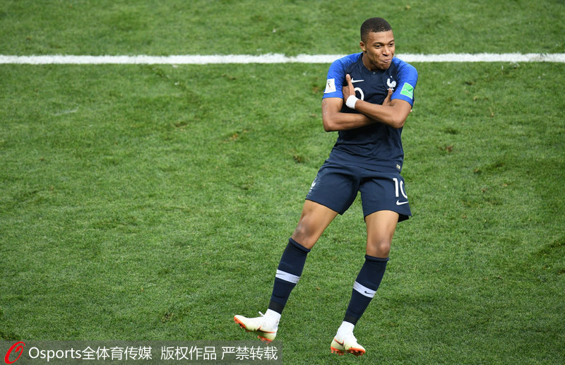 篮球湖人球员三分命中率提升明显